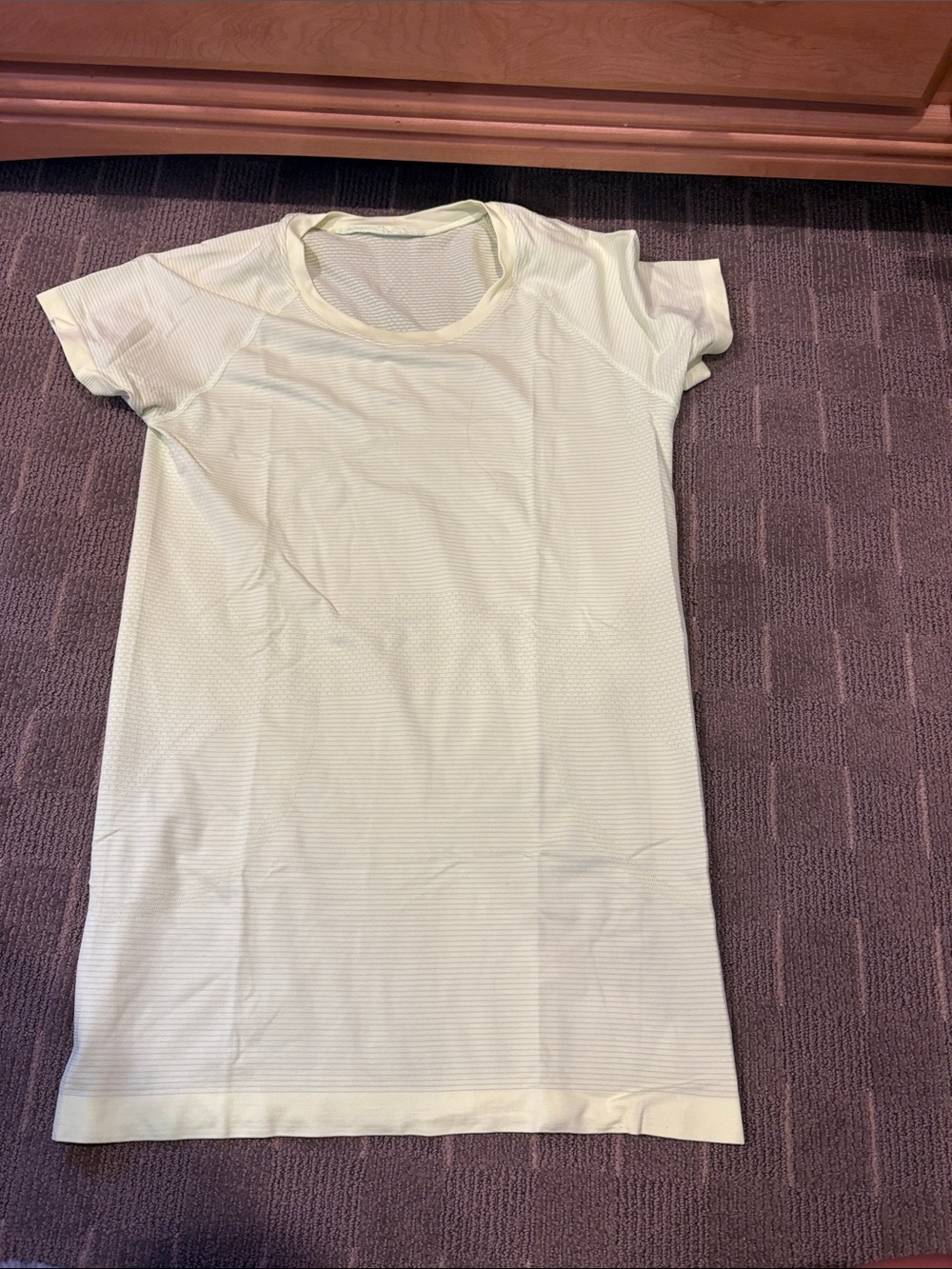 Swiftly tech short sleeve